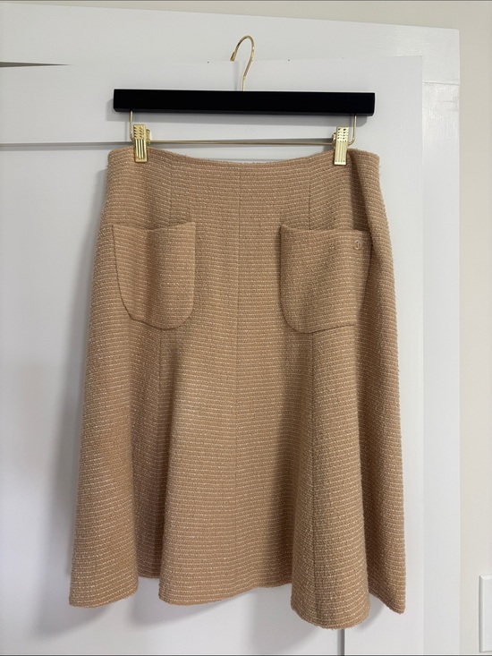 CHANEL Dresses & Skirts - CHANEL Beige Classic Tweed Skirt with Front Pockets